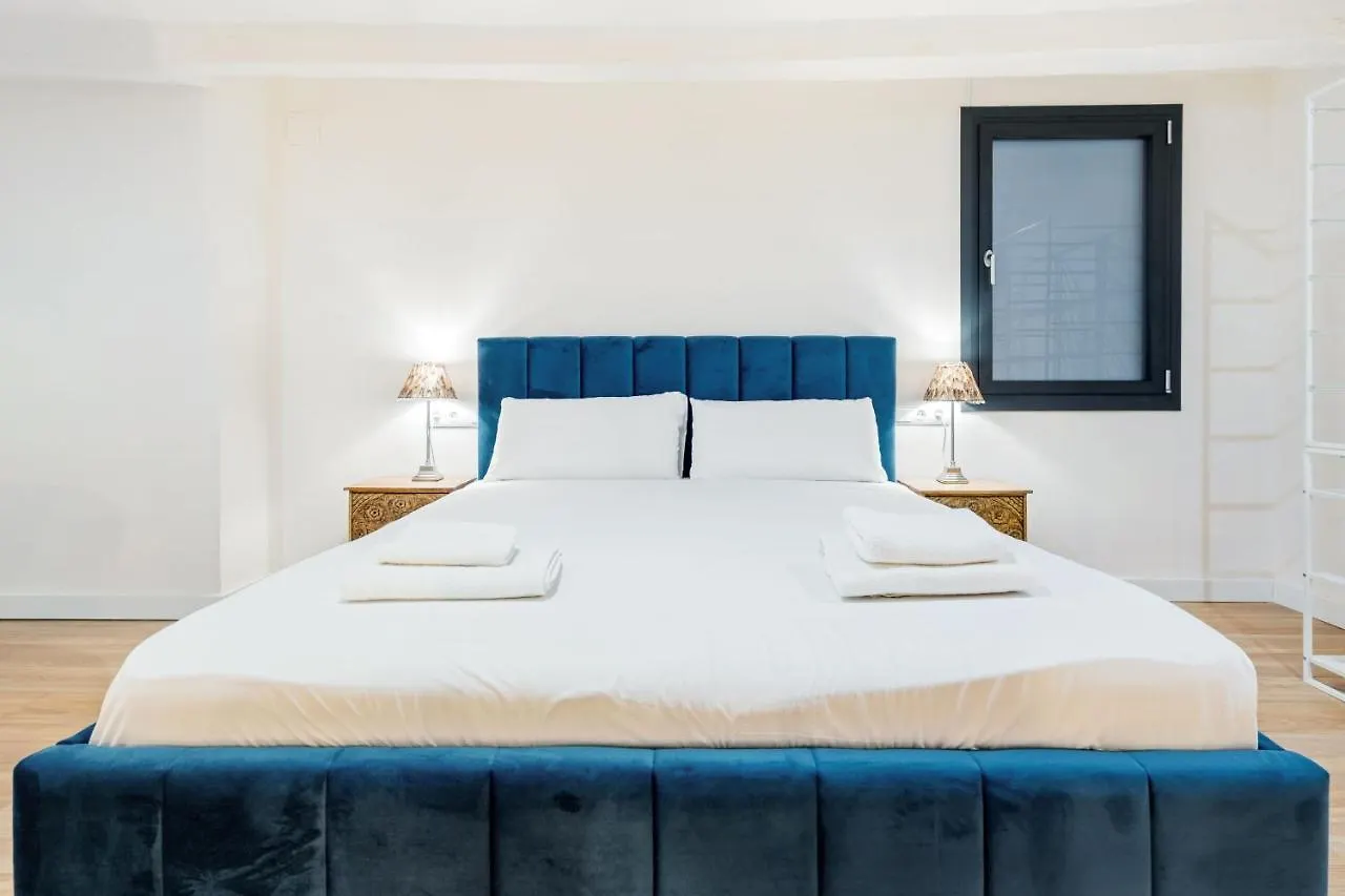 Apartment Quiet Gem With Jacuzzi In The City Center Barcelona Spain